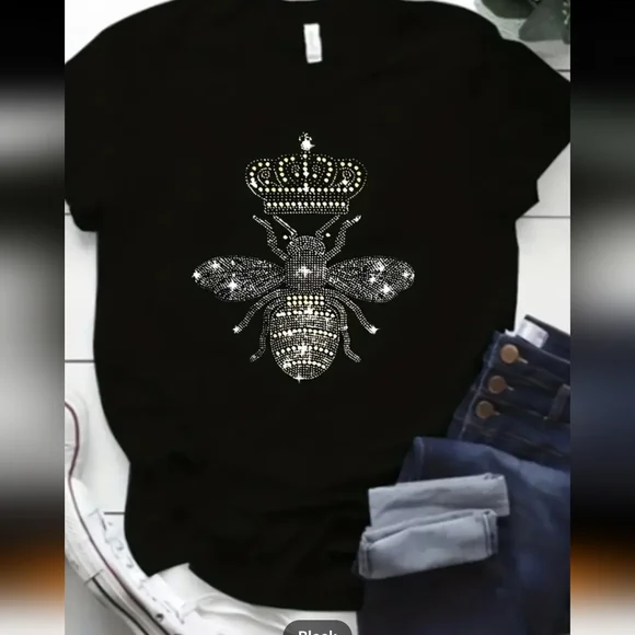 *SOLD* QUEEN BEE Crystal Beaded Black Fitted Tee Crown Bee Sz XXL (14) - Picture 1 of 8